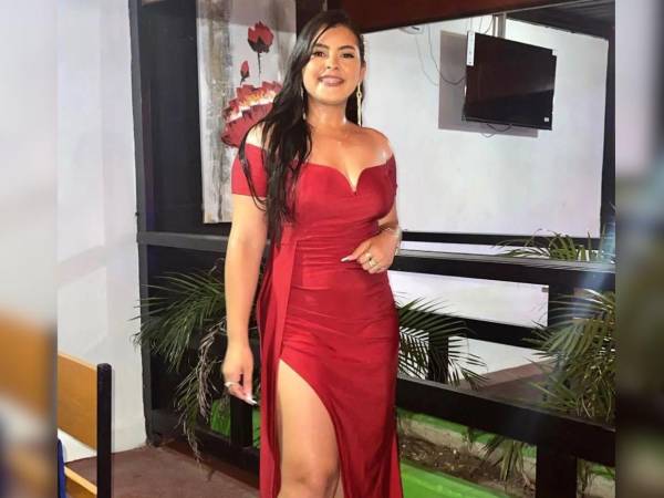 La joven, recién graduada, se conducía a bordo de un pick-up en el sur de Honduras, pero perdió la vida tras chocar contra un poste del tendido eléctrico.
