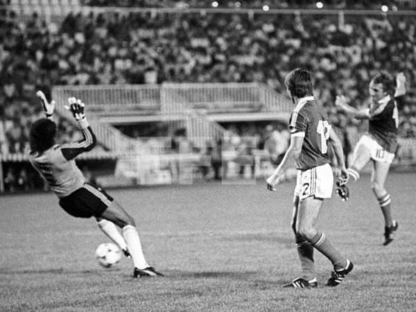 Hace 68 años, curiosamente también un 15 de junio, cuatro partidos del Mundial de Suecia concluyeron en empate.