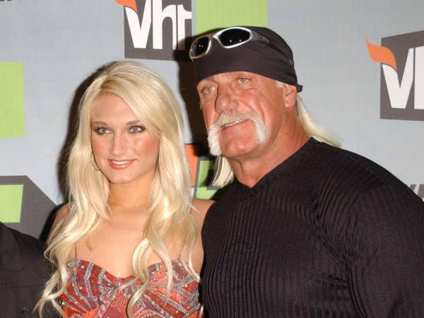 La muerte de Hulk Hogan, figura emblemática de la WWE, reveló los detalles de su patrimonio, estimado en cinco millones de dólares, del cual su hija Brooke Hogan no recibirá nada.