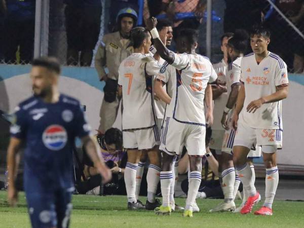 Powel Bucha, Kevin Denkey y Evander le dieron el triunfo a Cincinnati en Tegucigalpa.