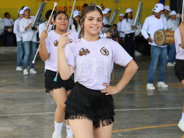 Desde unos encantadores ojos hasta una hermosa sonrisa, las palillonas del Instituto Técnico Nueva Suyapa atrapan con su belleza desde el primer momento.