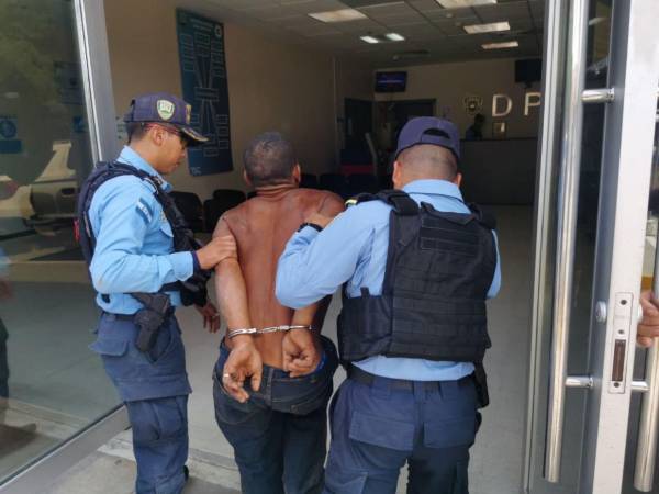 El detenido solo fue identificado con el alias El Caballo.