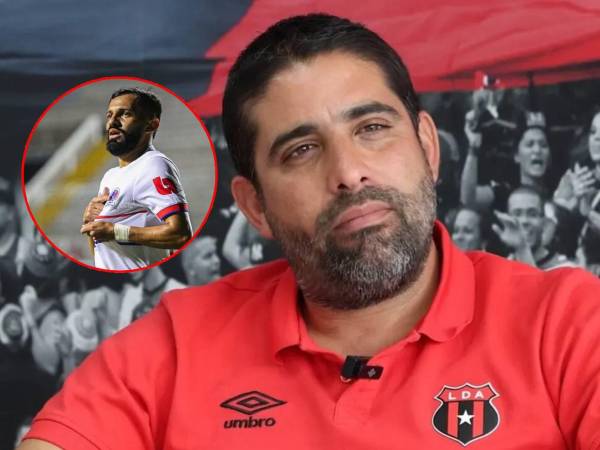 Carlos Vela habló en exclusiva para EL HERALDO sobre los temas que rodean al equipo tico.