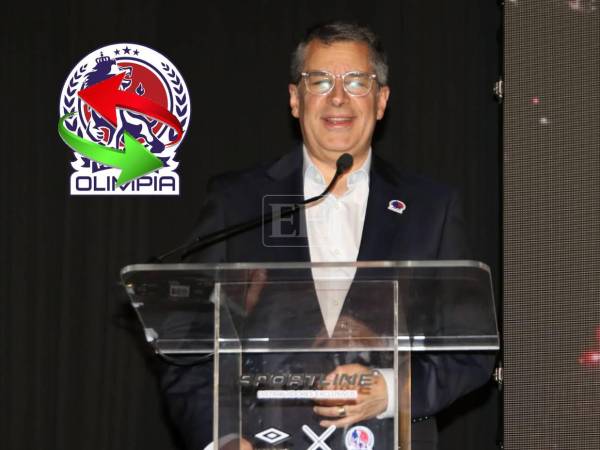 Villeda estuvo en la presentación de la nueva indumentaria oficial de Olimpia.
