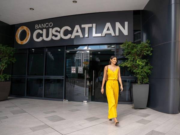 Banco CUSCATLAN celebra tres años de funcionamiento en Honduras con la confianza como motor de éxito.