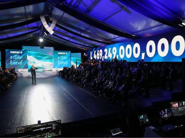 Nasry Asfura durante la presentación de su plan de gobierno.