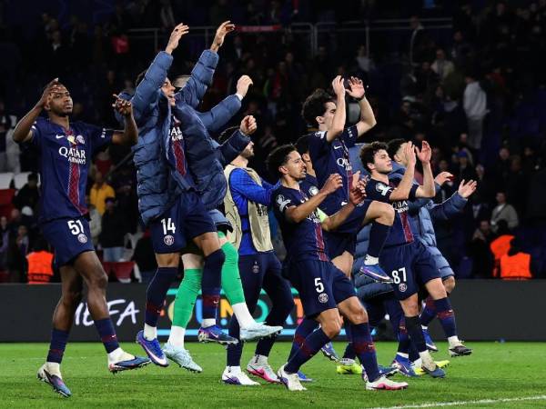 Imágenes del desarrollo del partido.