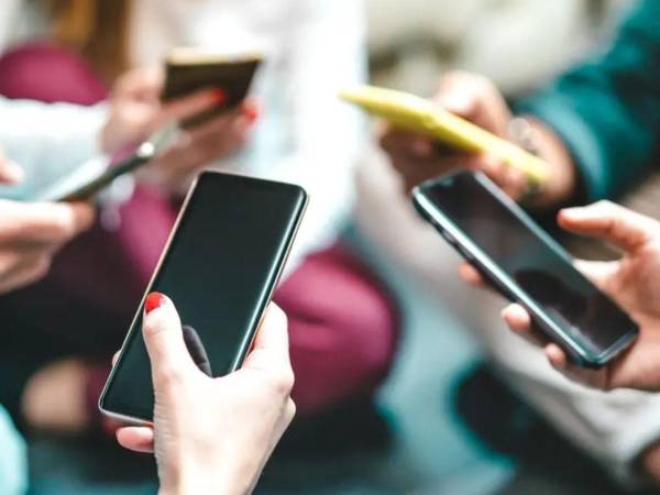 El objetivo es recuperar a la escuela como un entorno de atención plena, reflexión y desarrollo humano integral.