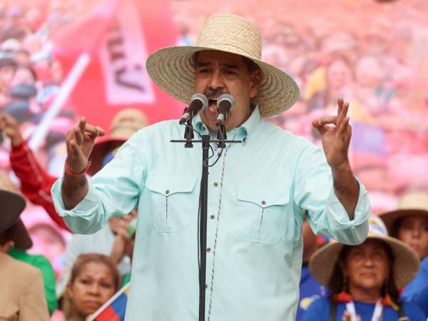 El presidente de Venezuela, Nicolás Maduro, pidió este miércoles a los campesinos y pescadores del país estar preparados.