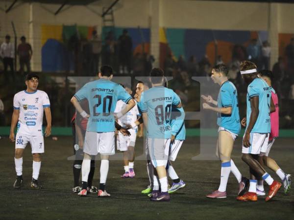 EN VIVO selección de tiktokers de Honduras vs tiktokers de Guatemala