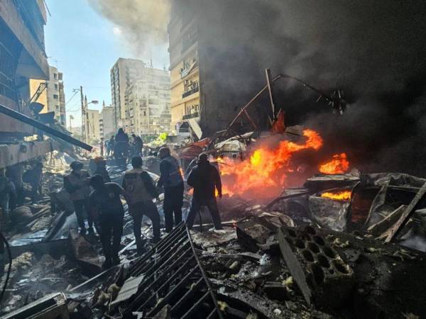 Irán insiste en que alto el fuego incluye Líbano y alerta de consecuencias por los ataques.
