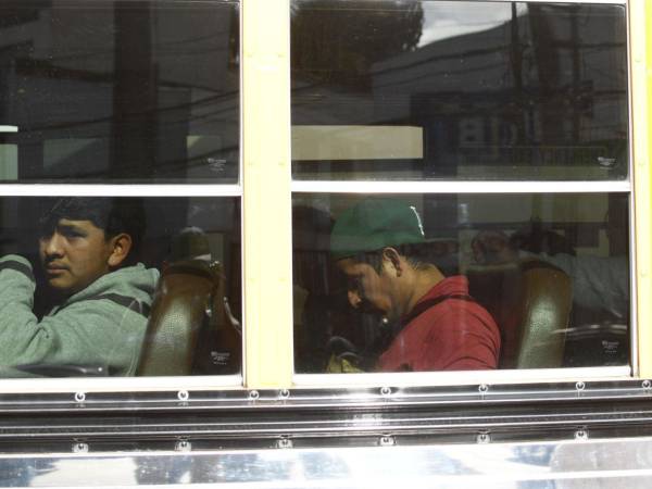 Los vuelos con repatriados aterrizaron en el aeropuerto internacional de Managua sin cobertura oficial ni anuncios por parte del Gobierno.