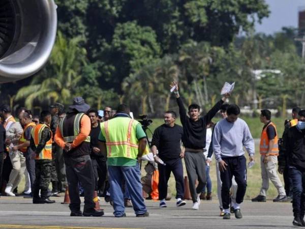 El gobierno hondureño está realizando proyectos para reintegrar a los hondureños retornados de nuevo al sistema.