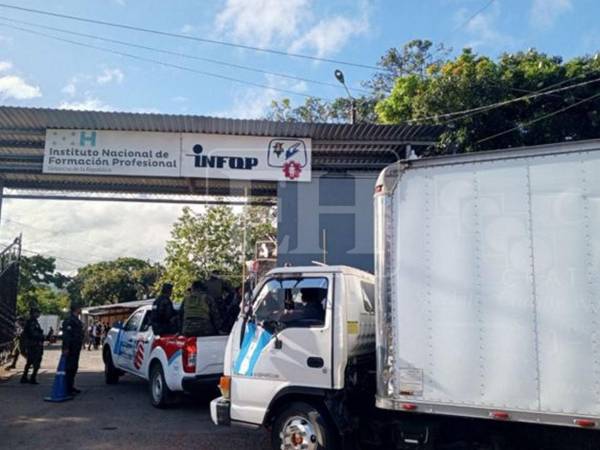 Tras concluir escrutinio y empaque de materiales electorales y tecnológicos, se espera un ingreso constante de urnas, papeletas y equipo utilizado en la jornada electoral.