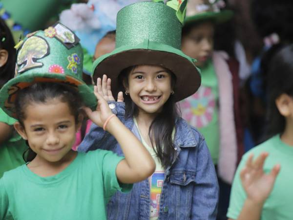 La niñez y juventud del sistema educativo aceptaron el reto de proteger la Tierra.