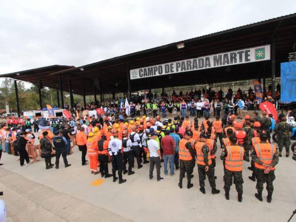 Las Fuerzas Armadas de Honduras desplegarán más de 26,000 efectivos en todo el país como parte del operativo de seguridad de Semana Santa coordinado por la Comisión Nacional de Prevención en Movilizaciones Masivas (CONAPREMM).