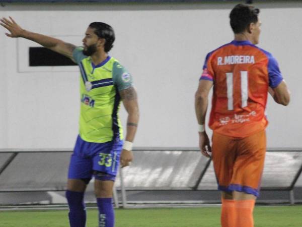 Olancho FC y Lobos de la UPNFM empatan en Juticalpa