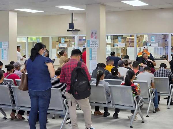 A través de las compras directa de medicamentos, las autoridades del IHSS aseguran que hay un abastecimiento de entre el 84% y 93% en los hospitales y clínicas periféricas.