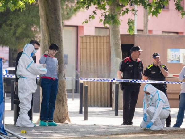 Los servicios de emergencias no pudieron hacer nada por salvar la vida de la joven mujer hondureña.