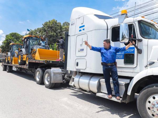 El equipo pesado será utilizado para realizar proyectos en las comunidades, por lo que ya no se va a realizar inversión en alquiler de maquinaria para ejecutar las obras.