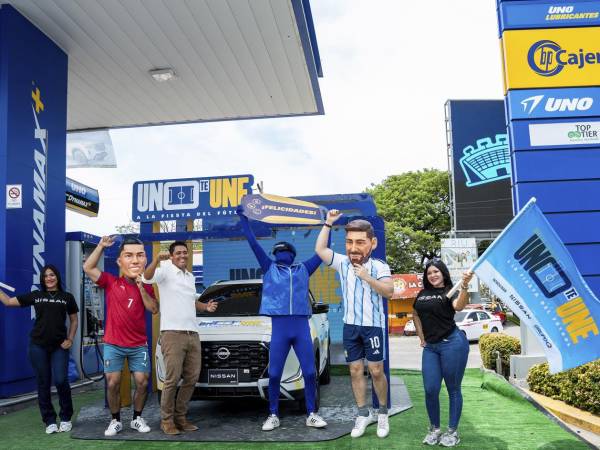 Dany Josué Núñez Suazo recibió las llaves de su nuevo Nissan Magnite Advance como ganador del cuarto sorteo de la promoción UNO te une a la fiesta del fútbol.