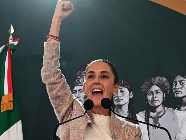 La presidenta de México convocó a una reunión de emergencia a su gabinete.