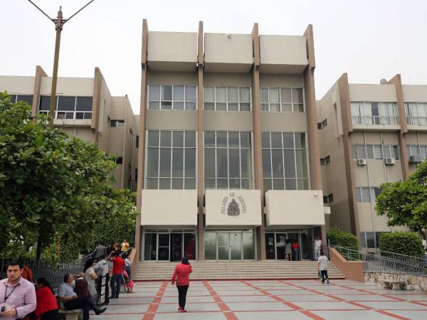 El Poder Judicial (PJ) remitió al Consejo Nacional Electoral (CNE) el informe de las personas que están inhabilitadas para votar.