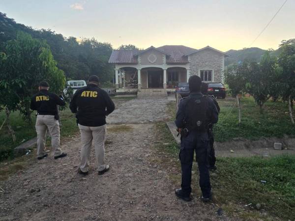 Varias viviendas están siendo allanadas en la zona sur de Honduras.