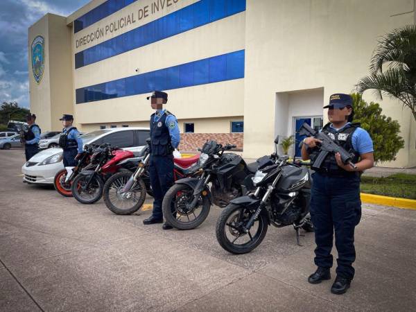 Las cinco motocicletas y el carro fueron llevados a la sede de la DPI, en la colonia Kennedy, para que sus dueños originales puedan hacer el trámite legal para retirarlos.