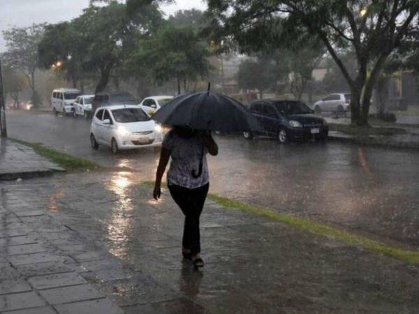 En varias regiones del país se registrarán lluvias este jueves.