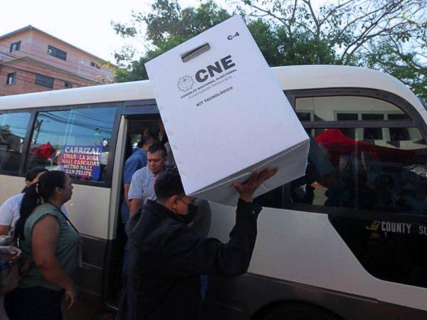 A pesar del malestar por la mora, los transportistas aseguran estar listos para licitar en el proceso de contratación logística en las elecciones generales de noviembre.