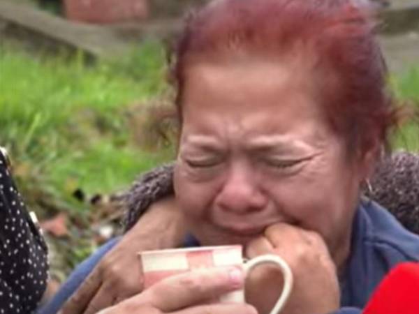 Tras perder el derrumbe, una mujer lamentó que había regresado recientemente a la zona y perdió todo.