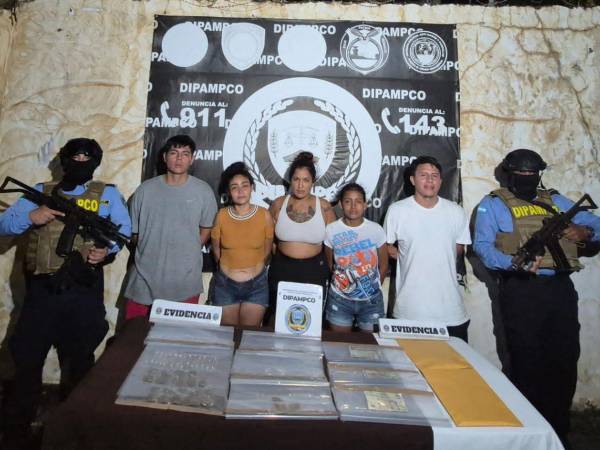 Los detenidos serán puestos a las órdenes de la fiscalía para iniciar un proceso penal en su contra.