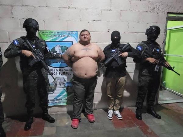 La Policía Militar del Orden Público (PMOP) arrestó a un integrante de la Pandilla 18 proveniente de El Salvador con la intención de ingresar a suelo hondureño. Más detalles a continuación.