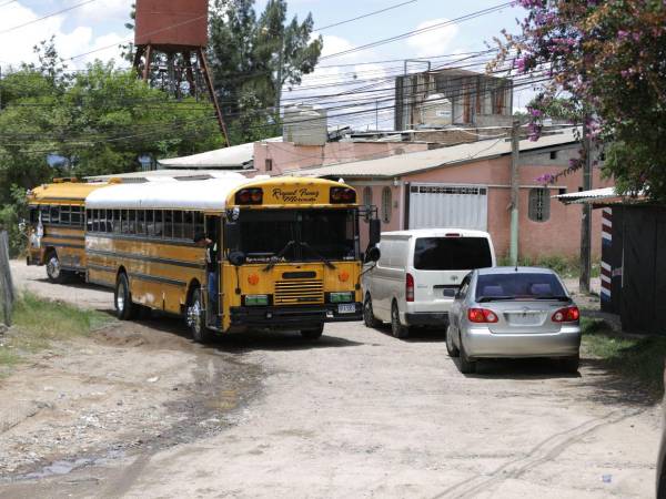Los vecinos sufren por calles dañadas y múltiples compromisos incumplidos; ahora confían en que la nueva promesa no quede en el olvido.