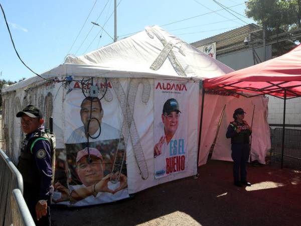 Tras casi un mes de presión poselectoral, el campamento instalado por Jorge Aldana en el Infop quedó vacío horas después de que el CNE oficializara los resultados.