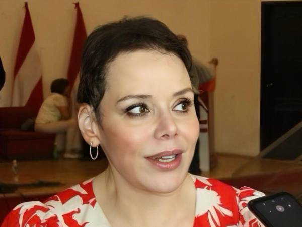 Beatriz Valle aseguró que lo ocurrido en las elecciones debe ser una lección.