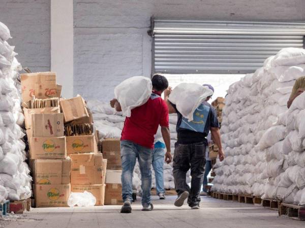 Las autoridades gubernamentales a través de Sedesol iniciarán la entrega de los alimentos en los municipios afectados por la sequía y han sido priorizados para ser atendidos.