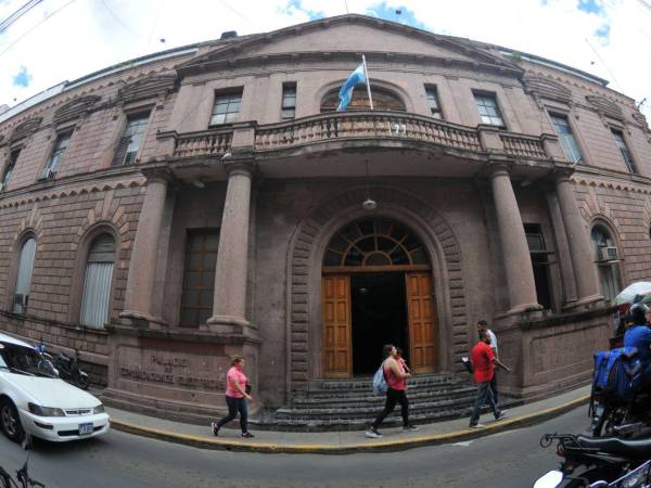 Los tres exempleados de Hondutel que ostentaron cargos de jefaturas tendrán que someterse nuevamente ante un tribunal.