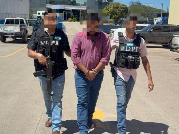 El detenido, de quien no se brindó la identidad, es un ingeniero de 33 años, originario de Danlí, El Paraíso.