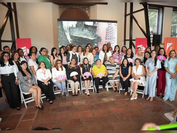 La Alcaldía Municipal del Distrito Central, mediante la Oficina Municipal de la Mujer y con el respaldo de World Vision Honduras y BAC, puso en marcha el programa Soy Mujer.