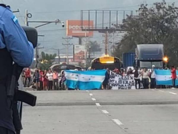 Los inversionistas exigen al gobierno de Nasry Asfura una pronta solución por la situación de su dinero decomisado tras las investigaciones contra la compañía.