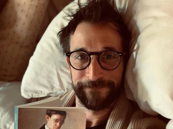 Noah Wyle, ganador de un Globo de Oro y dos Emmy por ‘The Pitt’, encabeza la lista de PEOPLE en 2026.