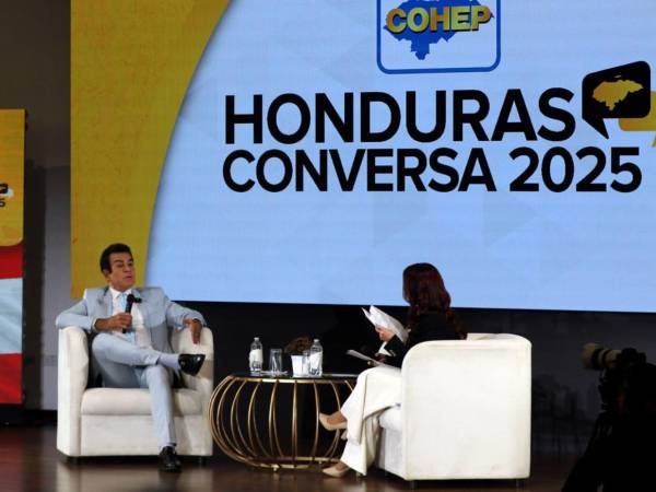 El presidenciable promete atraer la inversión en Honduras. Contrario a otros candidatos, el busca fomentar el trabajo por hora.