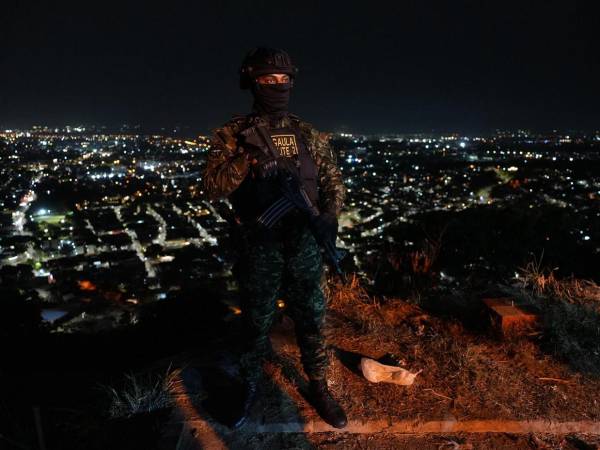 Cali, capital del departamento de Valle del Cauca (suroeste), albergará este viernes la investidura del presidente electo de Colombia, Abelardo de la Espriella, por lo que enfrenta el desafío para garantizar la seguridad de los asistentes y posicionarse como una de las sedes del futuro Gobierno.