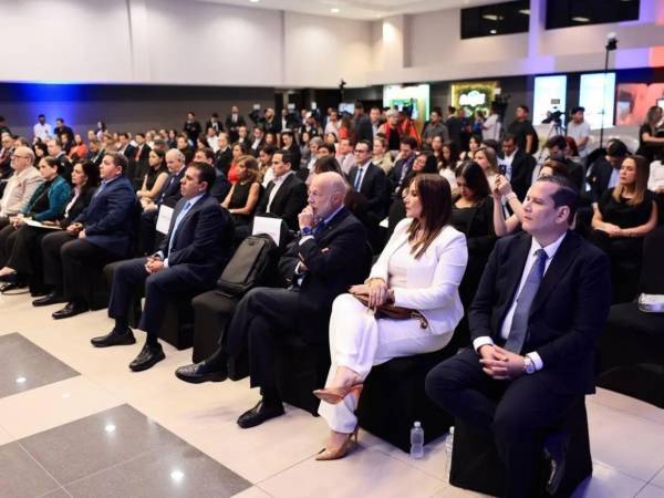 La gestión de la confianza requiere estrategia, gobernanza y capacidad para responder de forma coherente, de acuerdo con los planteamientos expuestos durante el panel.