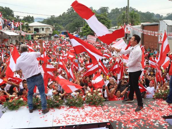 Salvador Nasralla lleva su mensaje de cambio a Florida, Copán y Tambla, Lempira