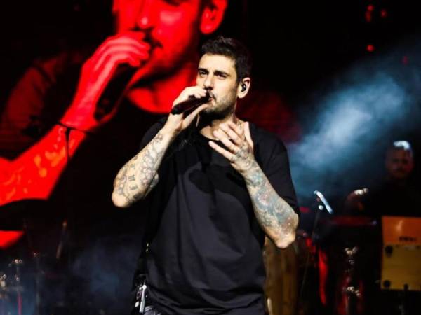 Dos décadas después de su debut, Melendi vuelve a los escenarios con una gira que honra las piezas más representativas de su repertorio. En Honduras, el público podrá revivir ese recorrido musical el 6 de noviembre en el Coliseo Nacional de Ingenieros de Tegucigalpa.