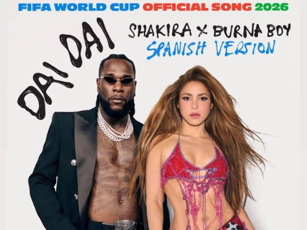 A tres semanas de finalizado el Mundial de Fútbol, la cantante finalmente lanza la versión en español de la canción.