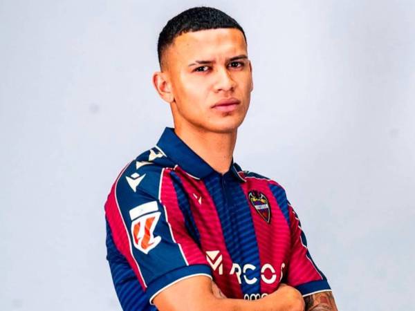 Kervin Arriaga pasó del Real Zaragoza al Levante siempre del fútbol de España.